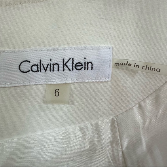 CALVIN KLEIN PONTE DRESS Sz 6 White Sleeveless Embellished Zipper Front - Picture 6 of 8